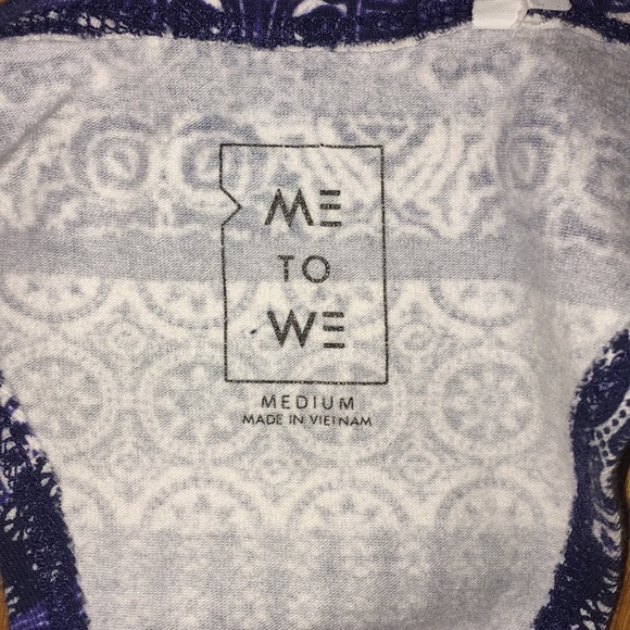 Blue and white crop top - Picture 3 of 3